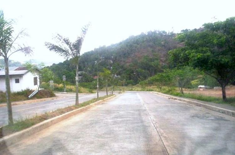 221 sqm Corner Lot at Blue Mountain Antipolo Rizal