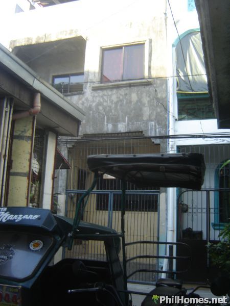 3 storey house