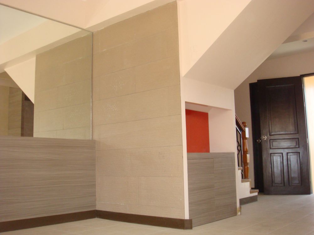 NOTTINGHAM VILLAs Taytay Townhouses = 2.19 M to 2.58 M