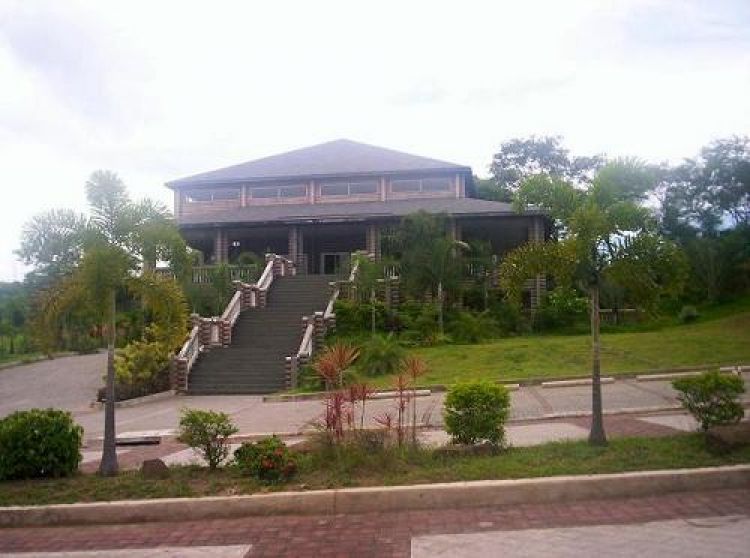 ALTA VISTA DE ANTIPOLO Ortigas Ave. Extension Antipolo City near Ynares Bldg