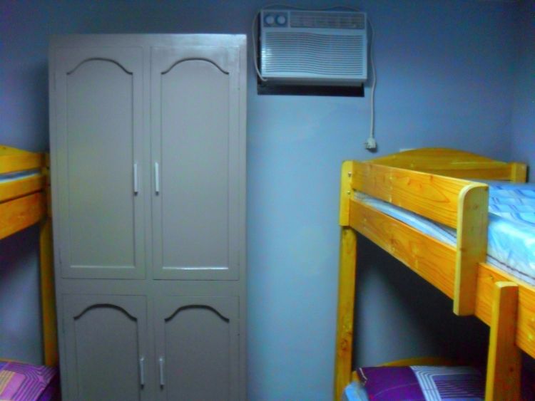 Bedspace in Makati