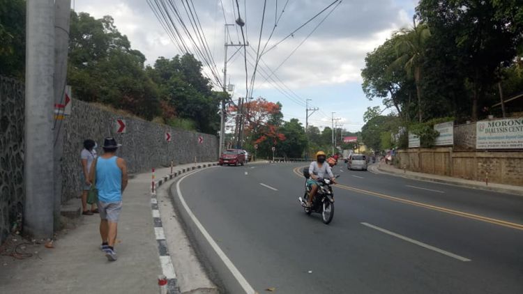 COMMERCIAL LOTS ALONG SUMULONG HIWAY NEAR ROBINSONS MALL ANTIPOLO (Formerly Secret Garden of Doris)