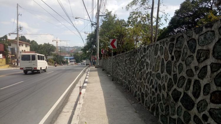 COMMERCIAL LOTS ALONG SUMULONG HIWAY NEAR ROBINSONS MALL ANTIPOLO (Formerly Secret Garden of Doris)