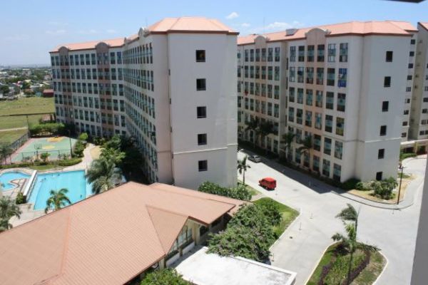 30sqm 2br AS LOW AS 5500K/MONTH/ NO DOWNPAYMENT CONDO FOR SALE IN PASIG/ RENT TO OWN CONDO @ ZERO INTEREST/ CAMBRIDGE VILLAGE 1 RIDE ONLY TO MEGAMALL,