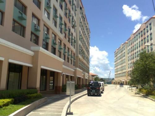 BEST SELLING CONDO FOR SALE IN PASIG IN CAMBRIDGE VILLAGE 2BR 50SQM NO DOWNPAYMENT AND RENT TO OWN AS LOW AS 9K/MONTH