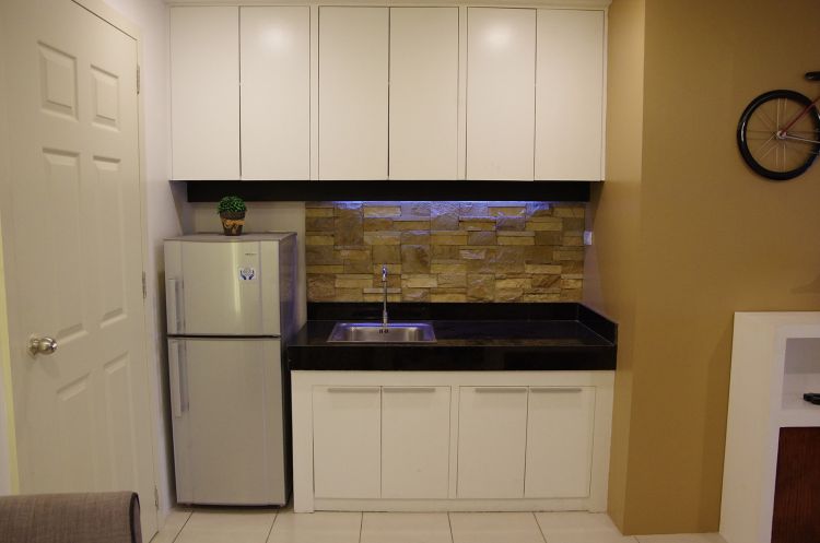 Dona Ana Ros Residence 808 Studio Type Condominium