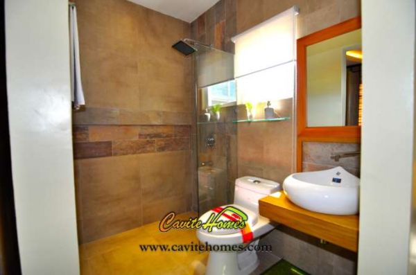 Adelle Townhouse