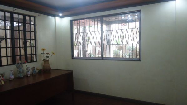House and Lot for Sale in Parañaque City