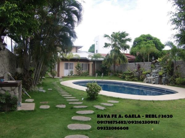 House and Lot for Sale in Multinational Paranaque City